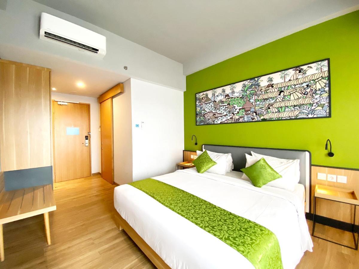 Rv Hotel Gianyar Ubud  Exterior photo